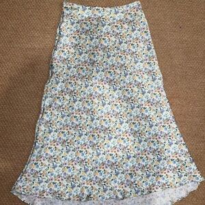 ZARA floral skirt / MIDI
